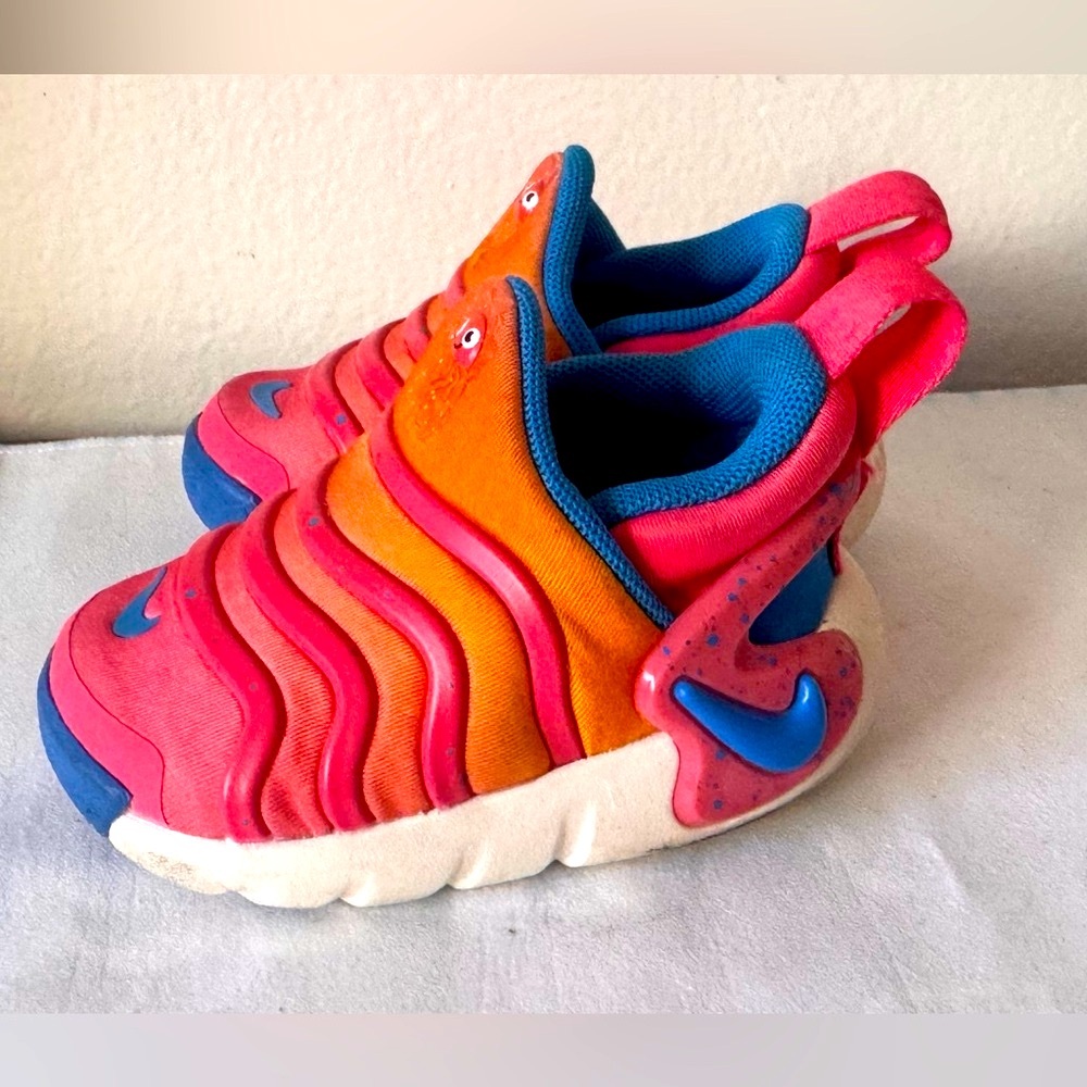Nike Kids Orange and Pink Slip-On Sneakers